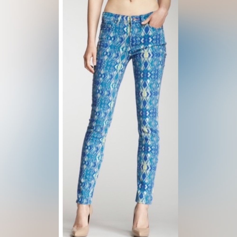 Calvin Klein Blue Tribal Print Skinny Jeans NWT 28/6